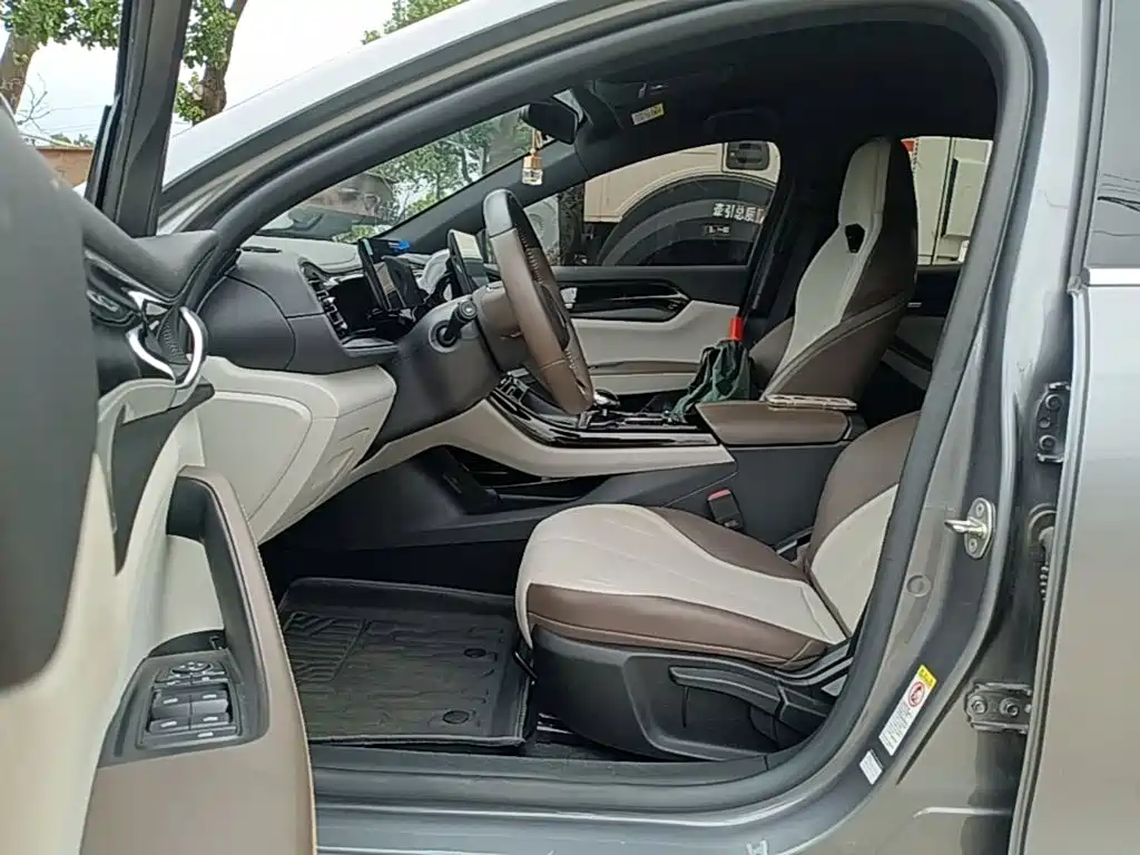 BYD Qin PLUS — миниатюра 16
