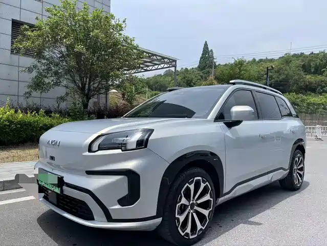 2025 GAC Aion V