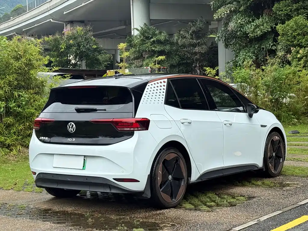 Volkswagen ID.3 — миниатюра 7
