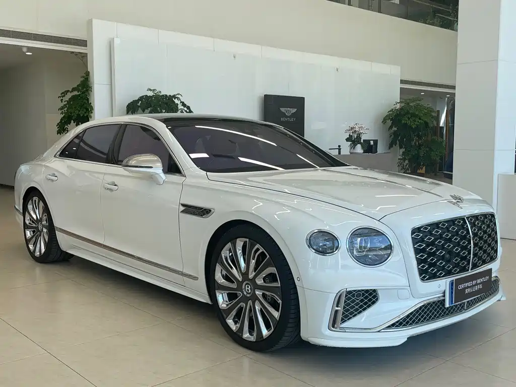 Bentley Flying Spur — миниатюра 2