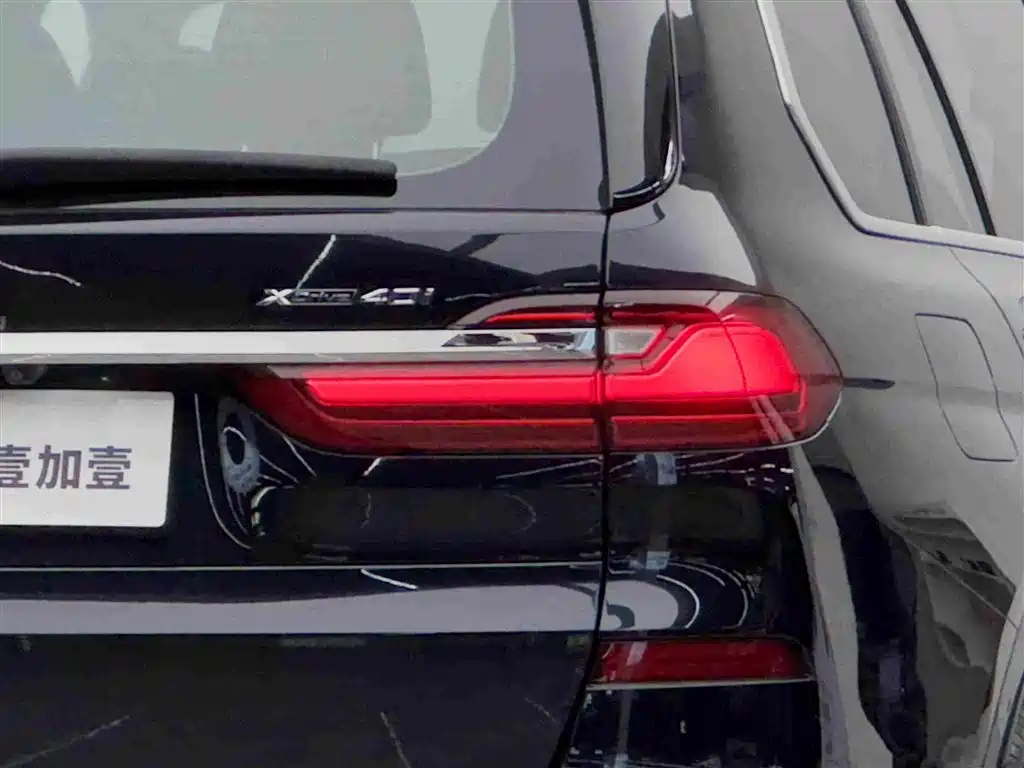 BMW X7 — миниатюра 6