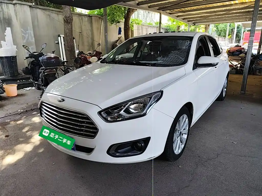 Ford Escort 2017