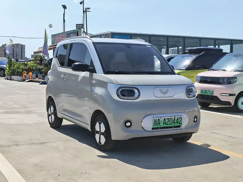Wuling MINIEV — миниатюра 3