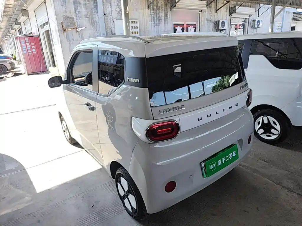 Wuling MINIEV — миниатюра 5