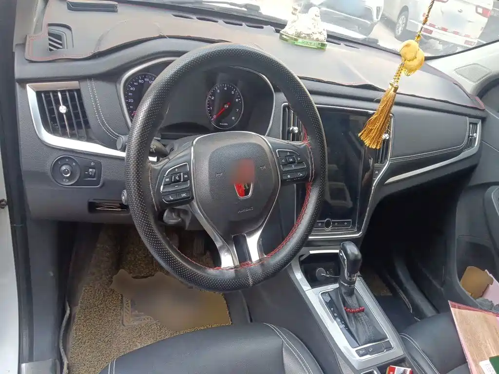Roewe RX5 — миниатюра 6