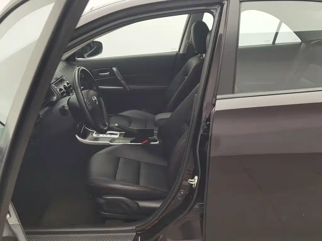 Mazda 6 — миниатюра 10