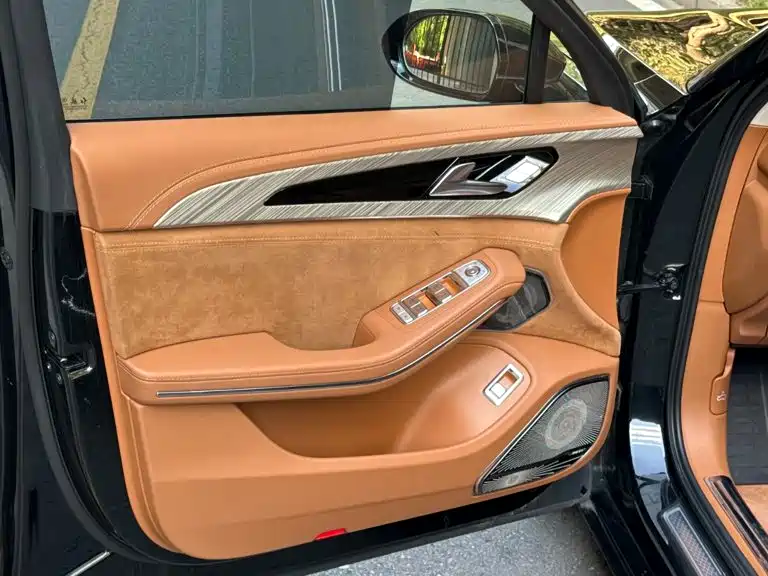 Hongqi Hongqi H9 — миниатюра 5