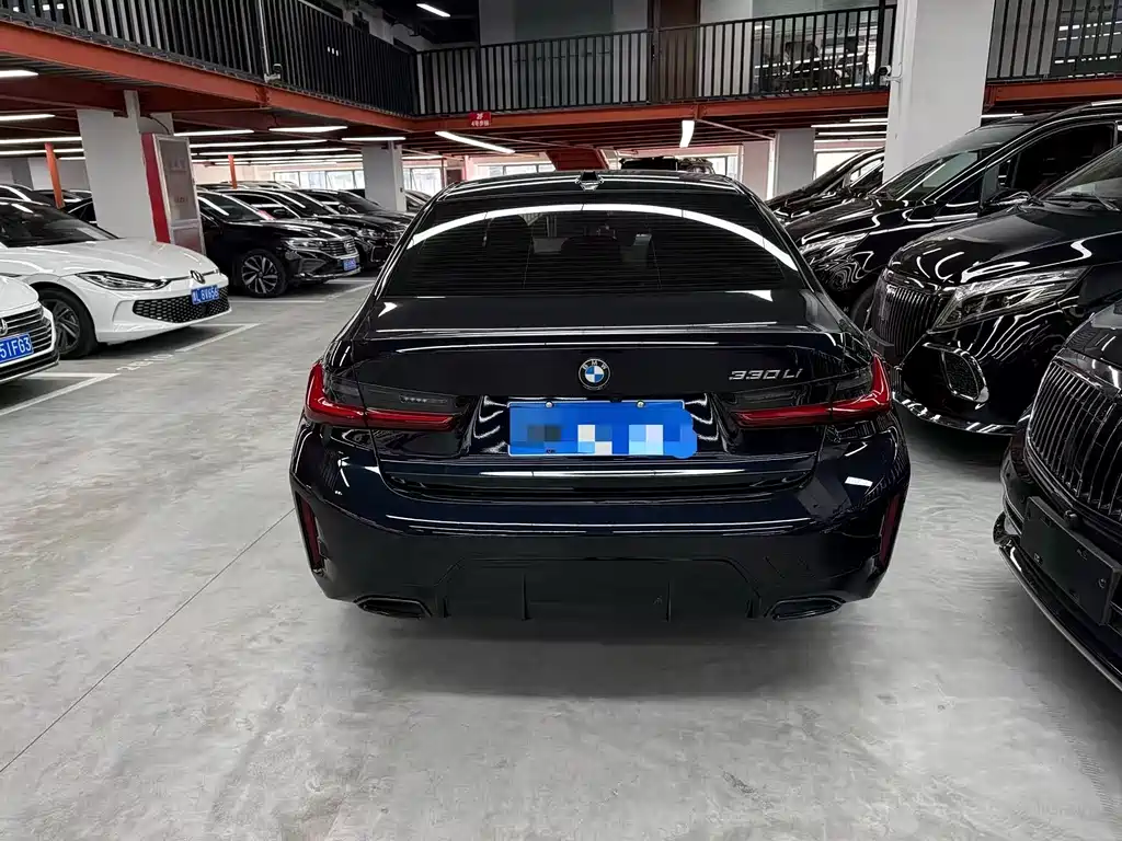 BMW 3 Series — миниатюра 17
