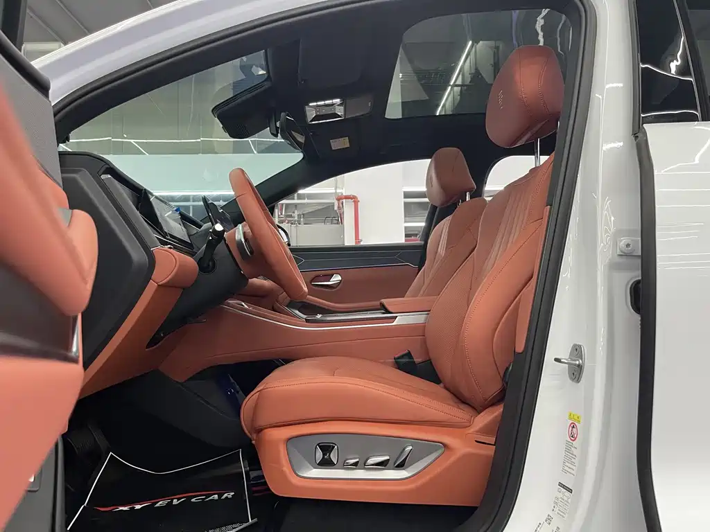 BYD Tang L — миниатюра 7