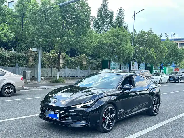 2023 MG MG7