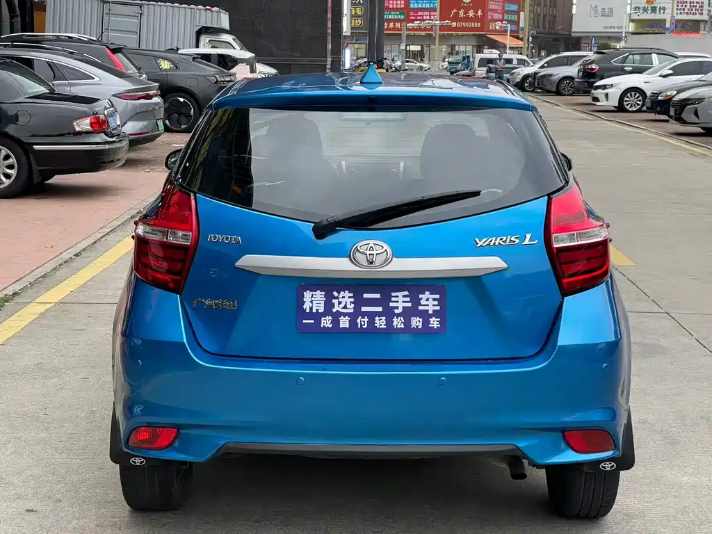 TOYOTA YARIS L ZHIXUAN