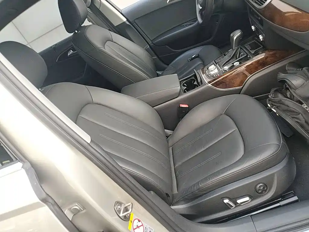 Audi A6L — миниатюра 25