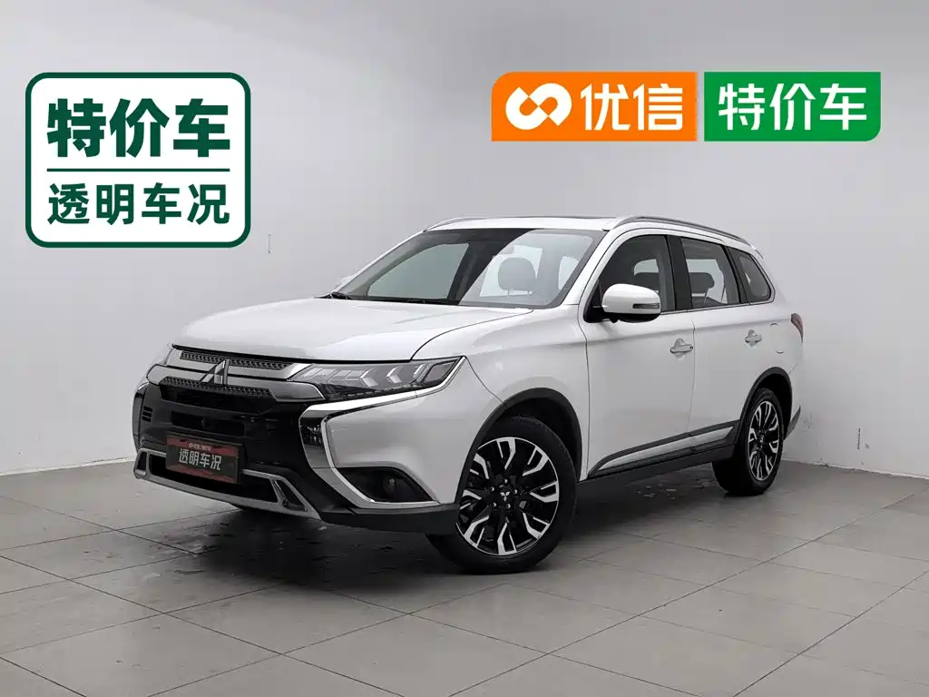 Mitsubishi Outlander 2019 2.4L 5 мест VI