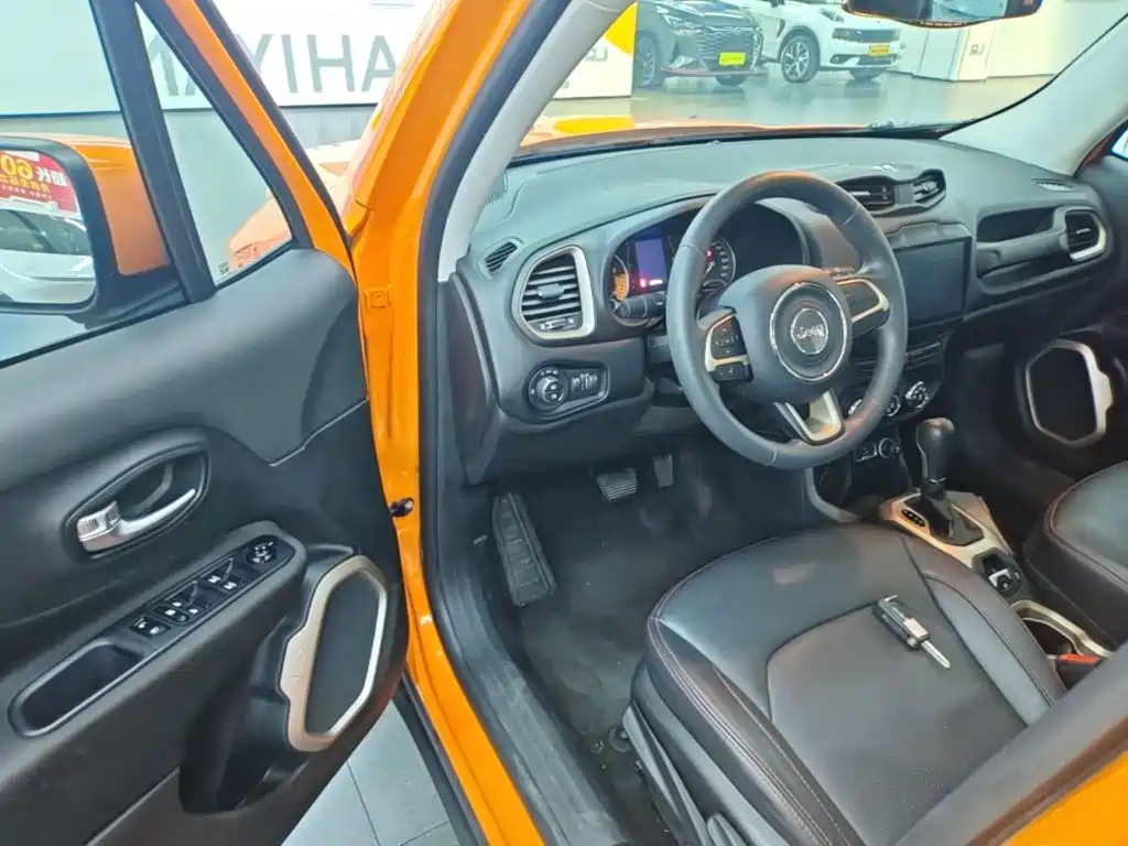Jeep Renegade — миниатюра 16