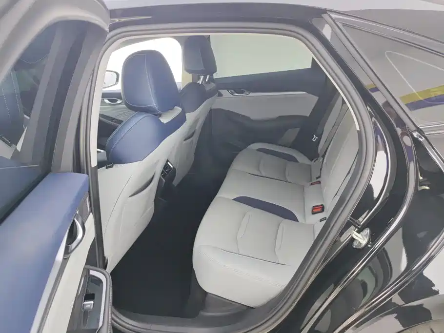 Geely Xingrui — миниатюра 11