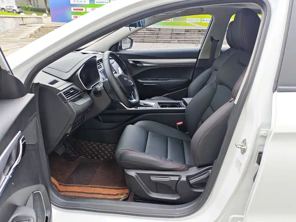 Geely Binrui — миниатюра 19