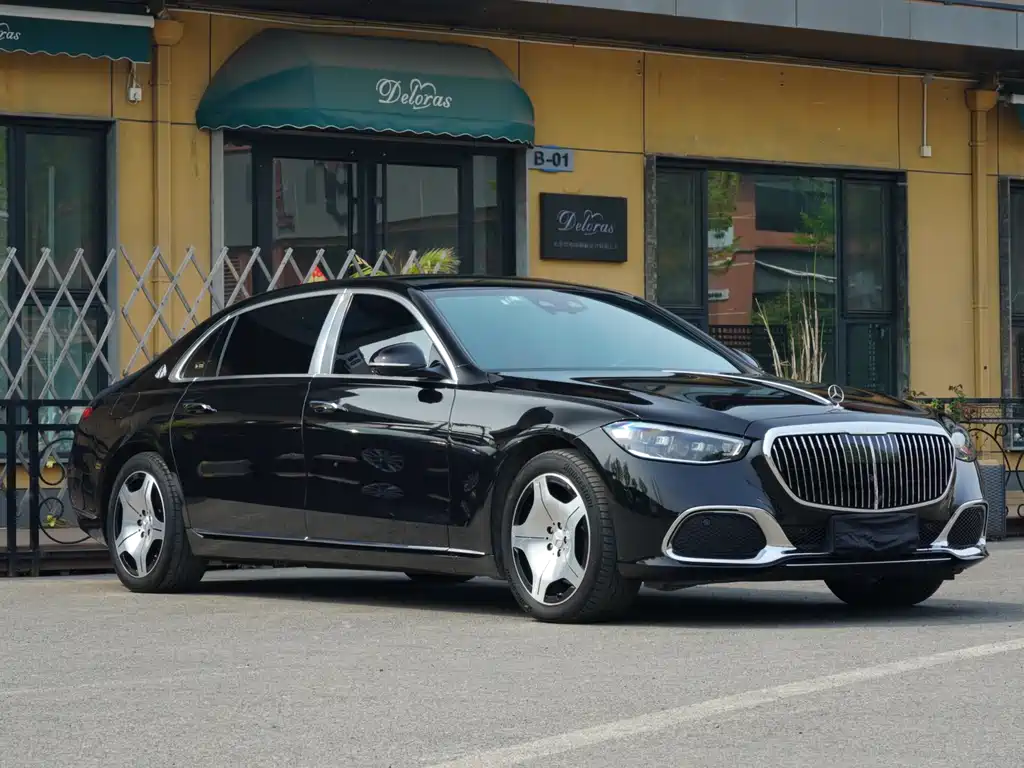 Mercedes-Benz S-Class 2023