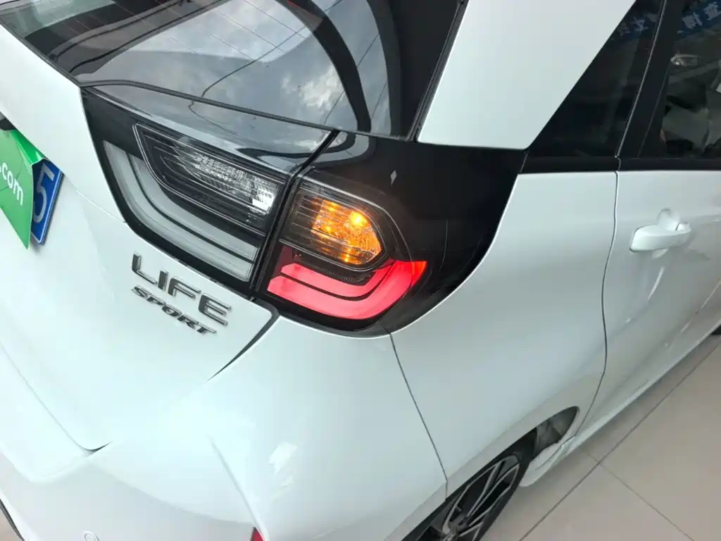 Honda Life — миниатюра 8