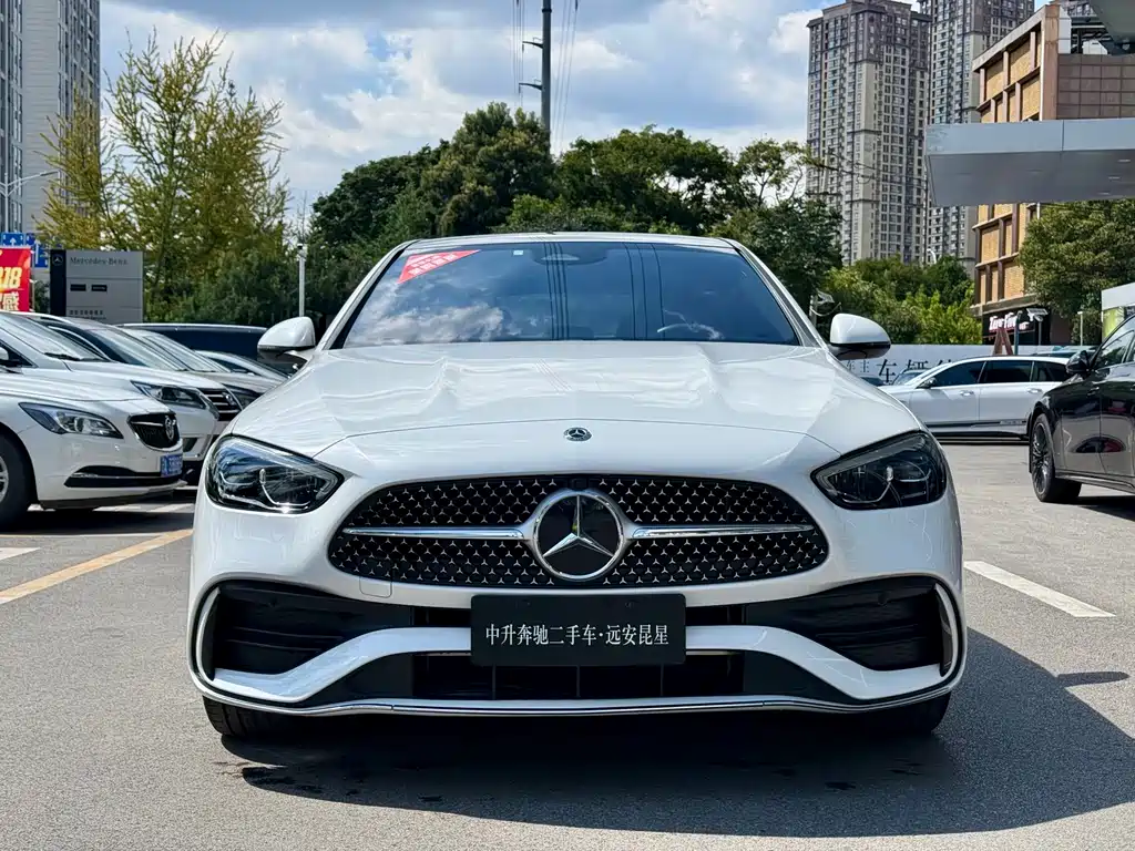 Mercedes-Benz C-Class — миниатюра 2