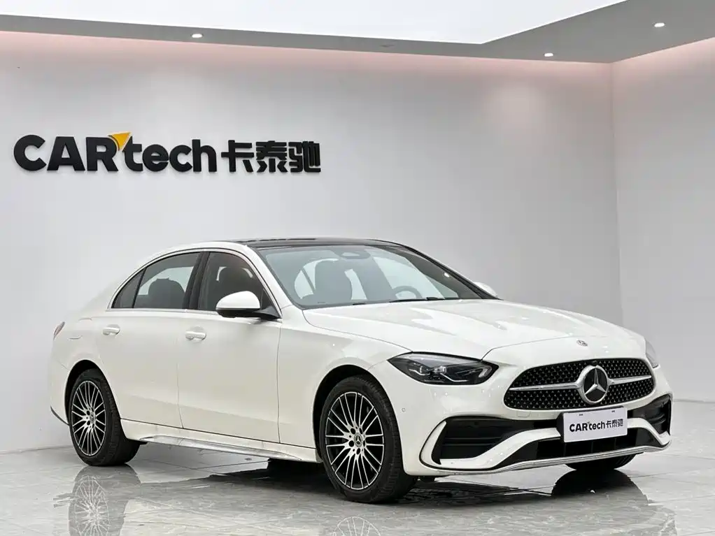 Mercedes-Benz C-Class — миниатюра 6