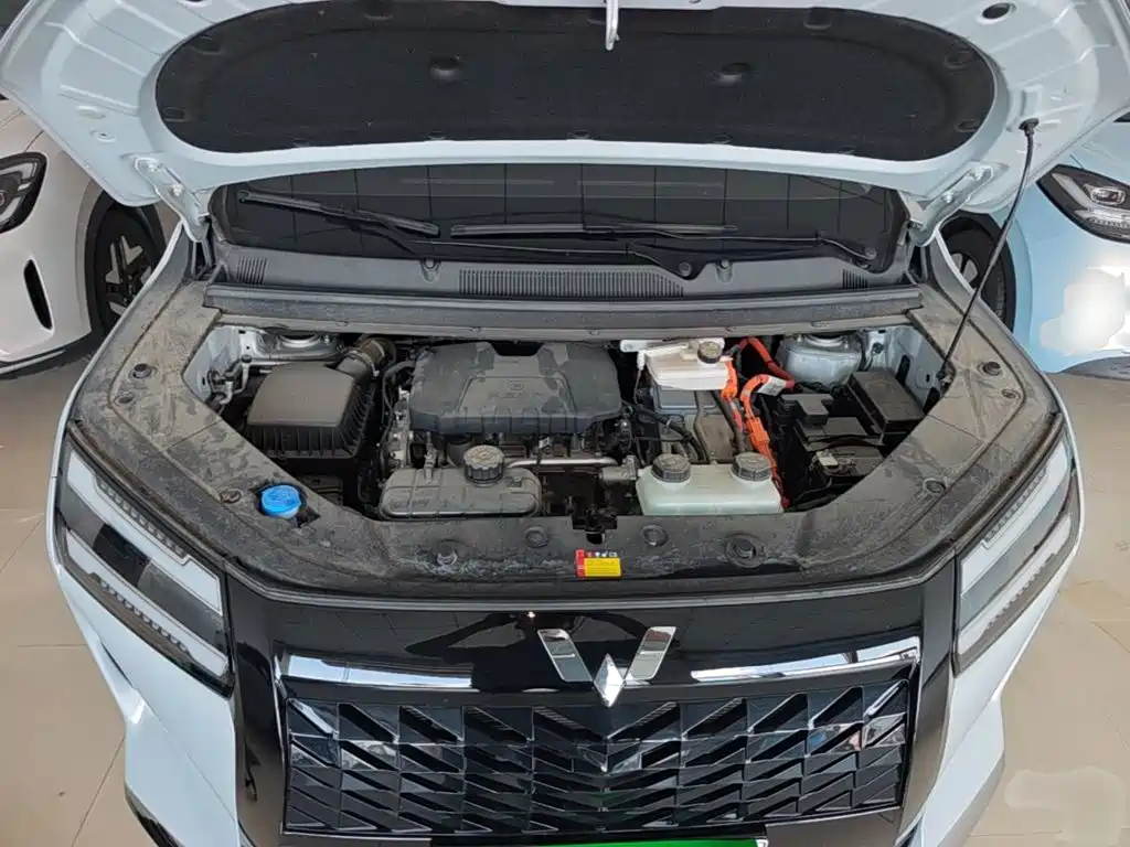 Wuling Xingguang 730 New Energy — миниатюра 20