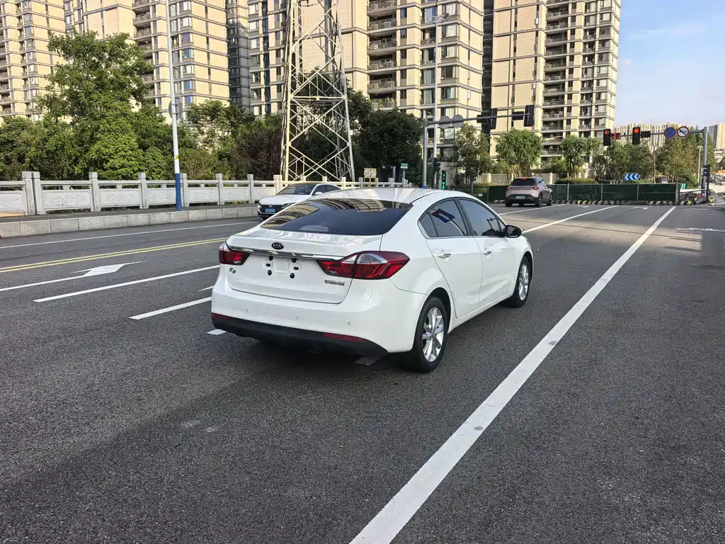 Kia K3 — миниатюра 6