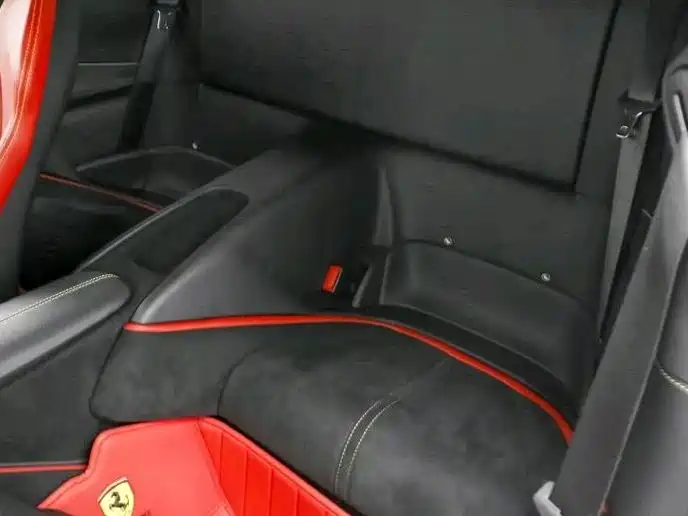 Ferrari Roma — миниатюра 12