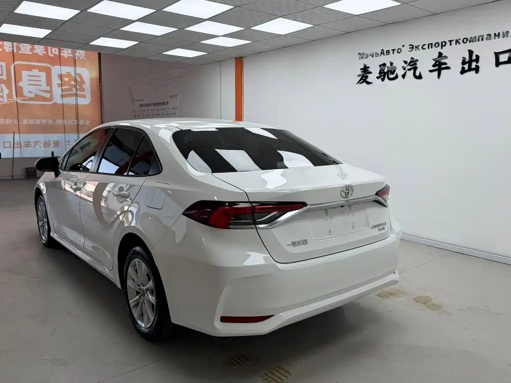 Toyota Corolla — миниатюра 6