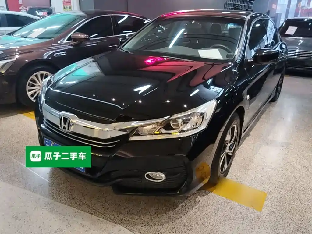 Honda Accord — миниатюра 2