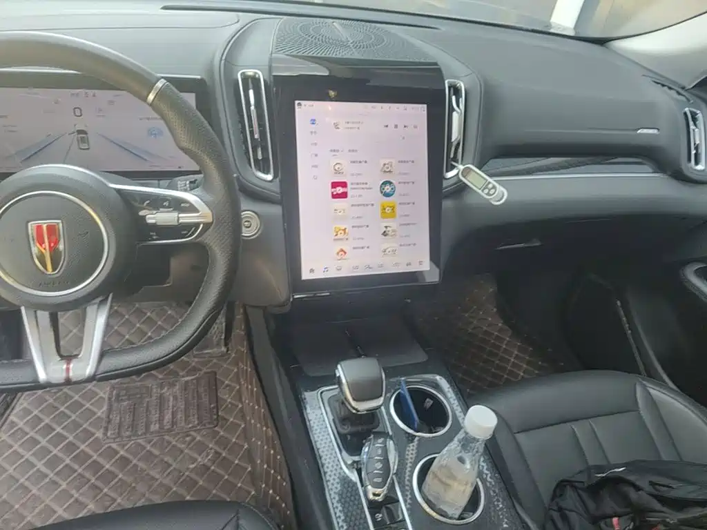 Hongqi Hongqi HS3 PHEV — миниатюра 10