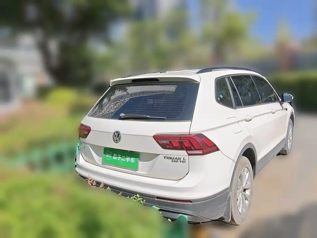 Volkswagen Tiguan L — миниатюра 5