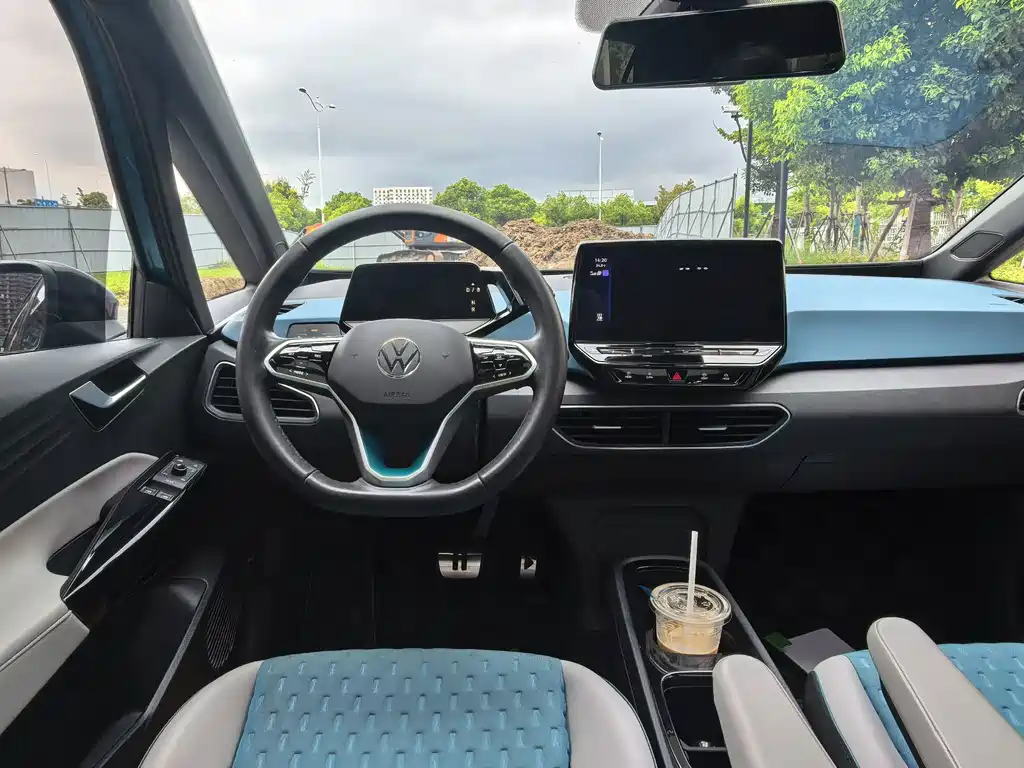 Volkswagen ID.3 — миниатюра 15
