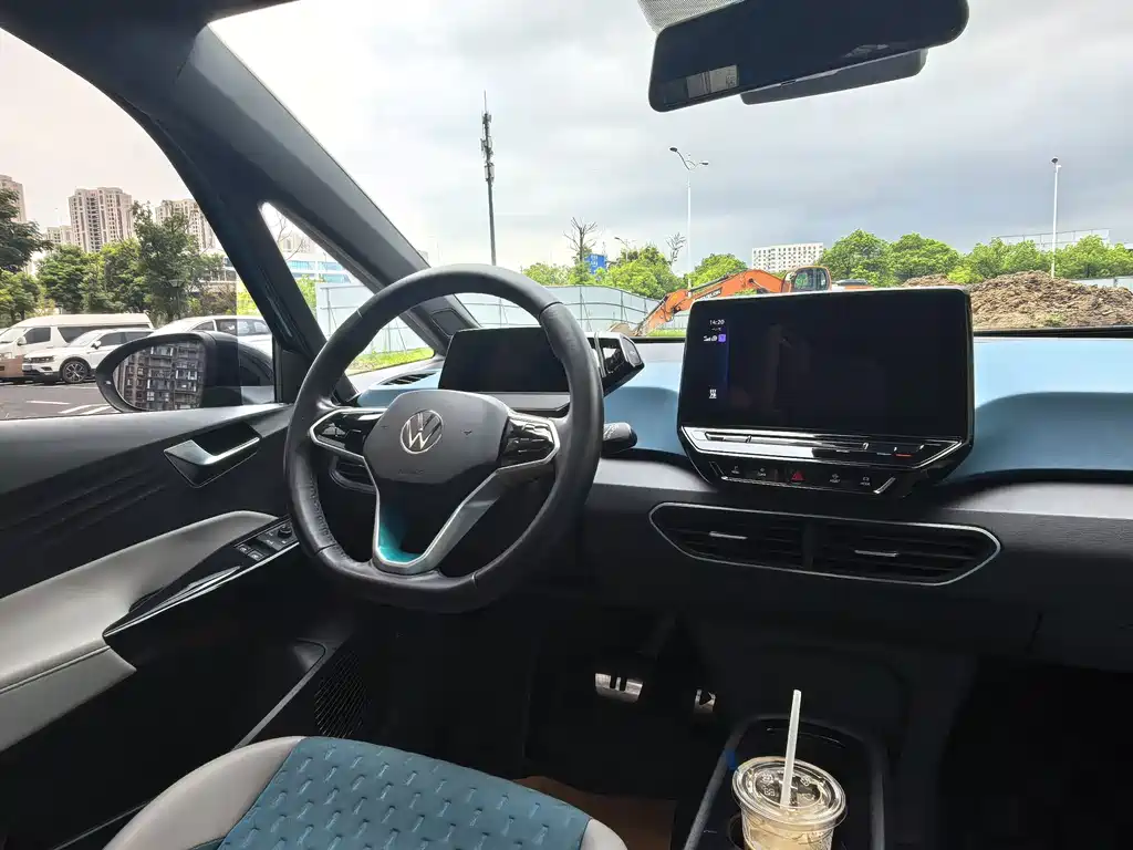 Volkswagen ID.3 — миниатюра 16