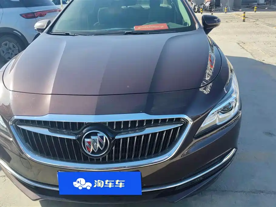 BUICK LACROSSE