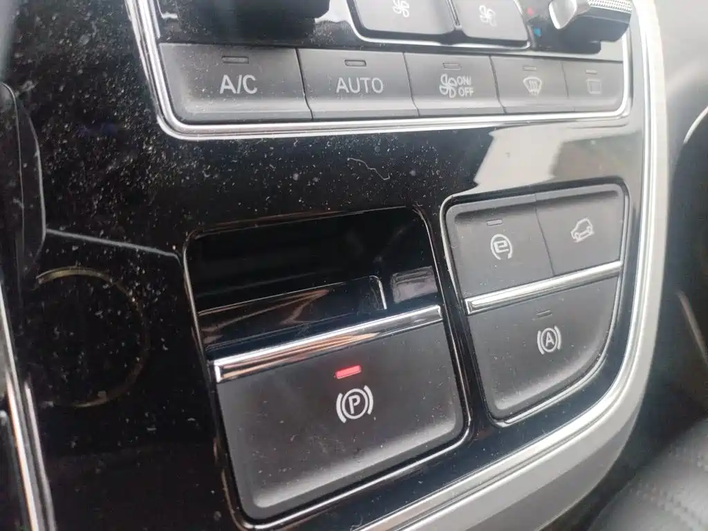 Roewe iMAX8 — миниатюра 12