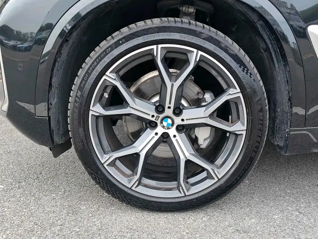 BMW X5 — миниатюра 5