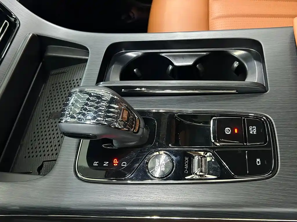 GAC Motor Trumpchi M8 — миниатюра 14