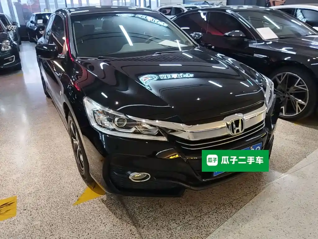 Honda Accord — миниатюра 4