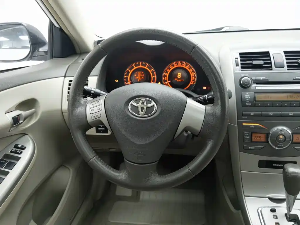Toyota Corolla — миниатюра 11