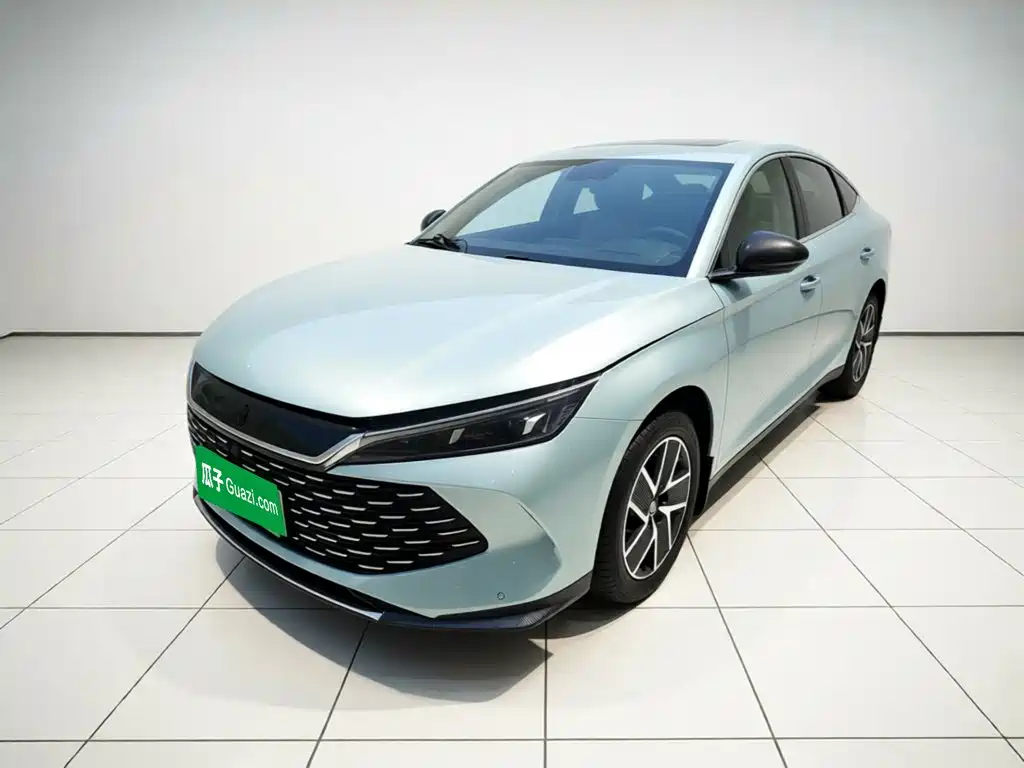 BYD Qin L DM-i 120KM Leading