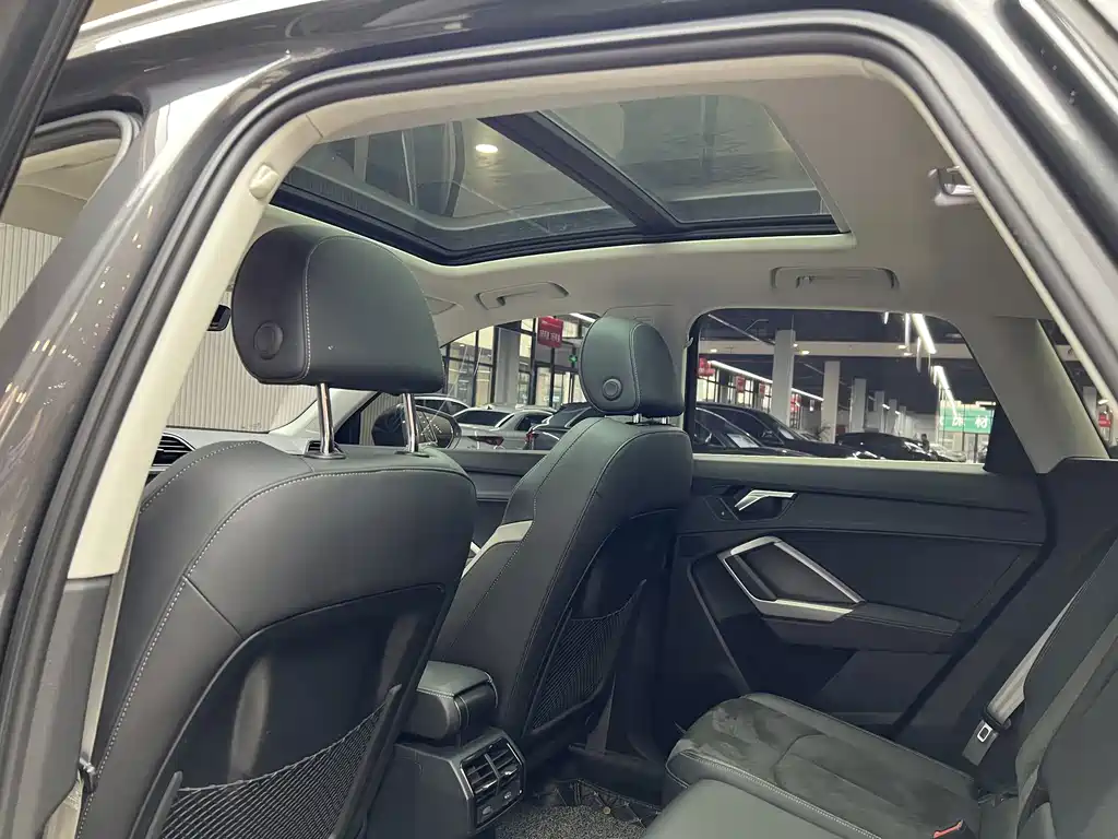 Audi Q3 — миниатюра 17