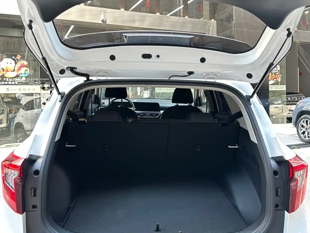 Kia Seltos — миниатюра 18