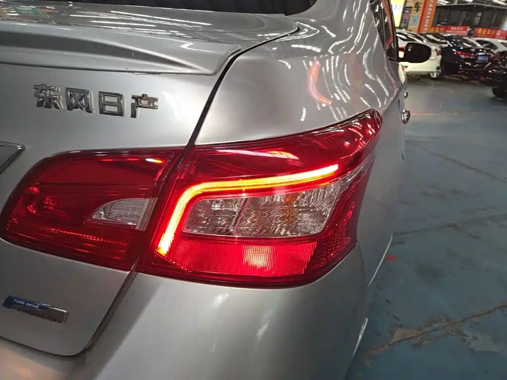 Nissan Sylphy — миниатюра 8