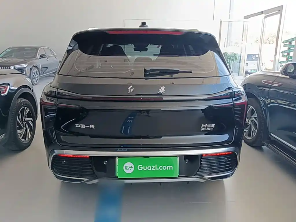 Hongqi Hongqi HS3 PHEV — миниатюра 6