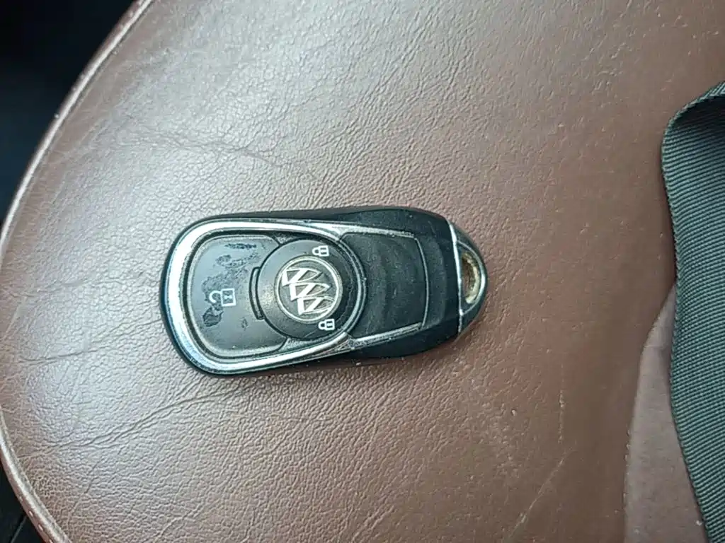 Buick Envision Plus — миниатюра 9