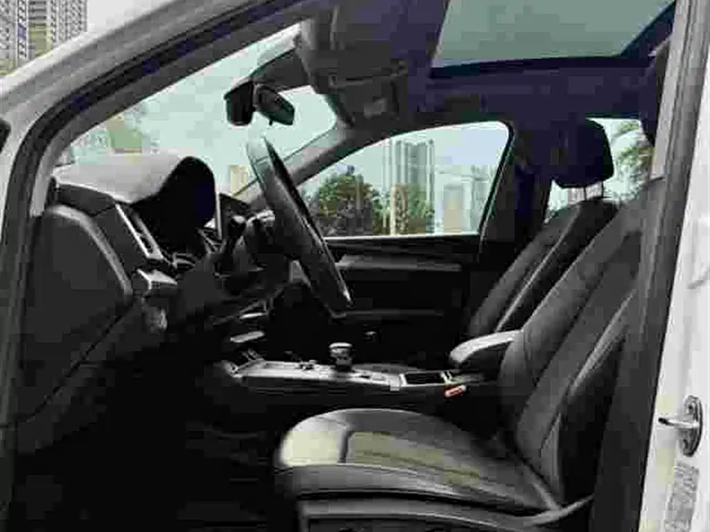 Audi Q5L — миниатюра 5