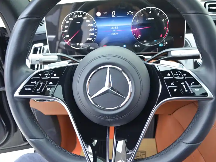 MERCEDES-BENZ S CLASS