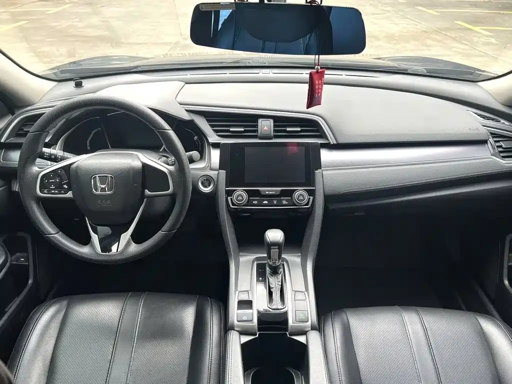 Honda Civic — миниатюра 6