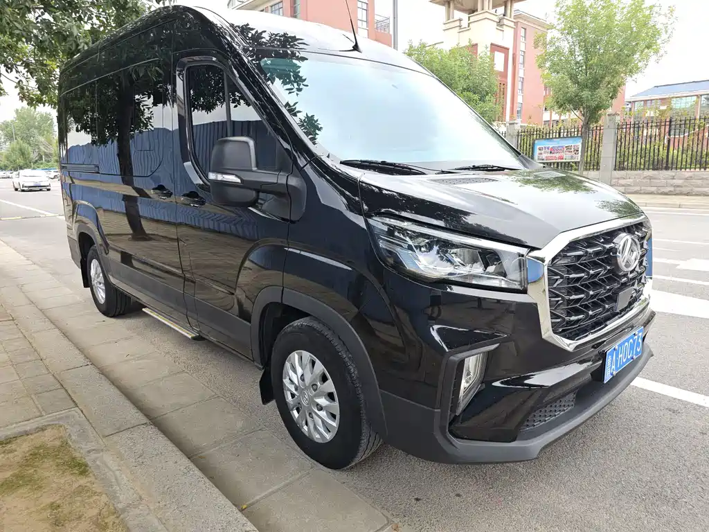 Maxus V90 — миниатюра 3