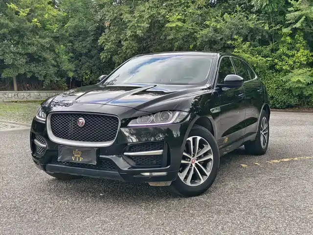 JAGUAR F PACE